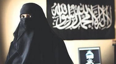 فتاة في السابعة عشرة من عمرها اول المشاركات في جهاد النكاح بالشعانبي 