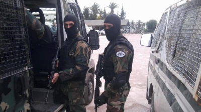 القصرين : تبادل لإطلاق النار مع مسلحين يسفر عن اصابة عوني حرس وطني