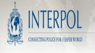 الانتربول يحذر تونس من فرار عناصر إرهابية من السجون