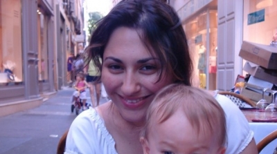 الصحفية عزة التركي في ذمة الله 