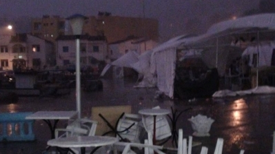 طبرقة: عاصفة تتسبب في إصابة 4 أشخاص وخسائر مادية كبيرة