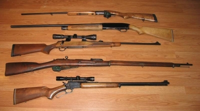 قفصة: إيقاف 3 أشخاص وحجز 15 بندقية في محطة القطارات