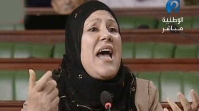 سنية بن تومية غاضبة من المرزوقي و تتهمه بإقصاء النساء
