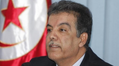  بكاء طارق ذياب لدى تسليمه مهام وزارته اللى صابر بو عطي