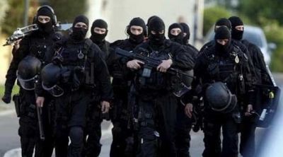 انباء عن انتهاء العملية الامنية برواد بعد قيام الارهابيين بتسليم انفسهم