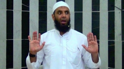 انباء عن فرار كمال زروق الى ليبيا