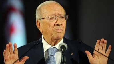 السبسي: ترشح المرزوقي للرئاسة غير ممكن أخلاقيا