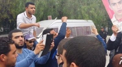 الاعتداء على الصحفيين ومنعهم من تغطية الوقفة الاحتجاجية أمام التأسيسي 