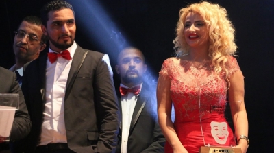 بالصور :تتويج يوسف الطياري في نسكافيه كوميدي شو 