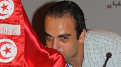 شاكر بسباس يقدم برنامج ''استوديو شمس'' 