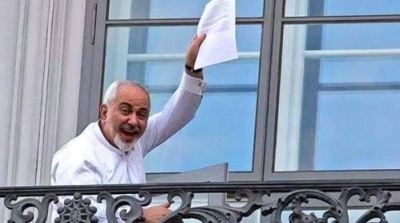 هكذا كافأت ايران "محمد جواد ظريف" لنجاحه بالمفاوضات النووية!