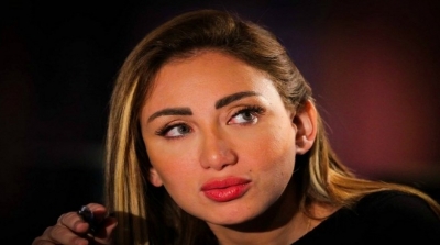 حملة شرسة ضد مذيعة مصرية بعد تعاطفها مع متحرشين بفتاة 