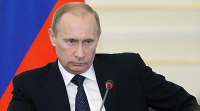 بوتين : دول من مجموعة العشرين تمول الارهابيين في سوريا 