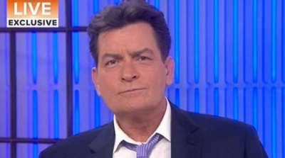 الممثل الهوليودي شارلي شين يعلن اصابته بالسيدا و انه نقل المرض لبعض الممثلات