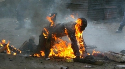 عون حرس يحرق نفسه في تطاوين