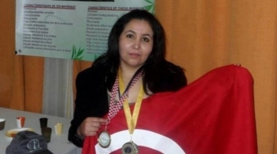 النائبة حياة  العمري تتحصل على الجائزة الاولى للعلوم و الاداب لمسابقة ''افرابيا''