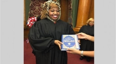 نيويورك : تهديد اول قاضية مسلمة بالقتل 