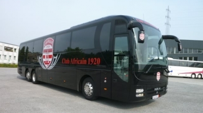 صفاقس :حافلة النادي الإفريقي تتعرض للإعتداء