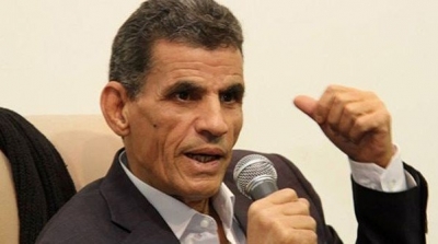 الصغير اولاد احمد يقدم : لوثة في الضمير..ترجمات السفير