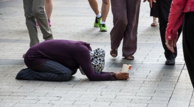 بنزرت : العثور على 300 الف دينار في منزل متسولة بماطر 