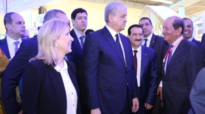 صالون السياحة بالجزائر :سلمى اللومي تلتقي عبد المالك سلال 