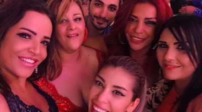 بالصور : امينة فاخت تحتفل بزواج شقيقها 