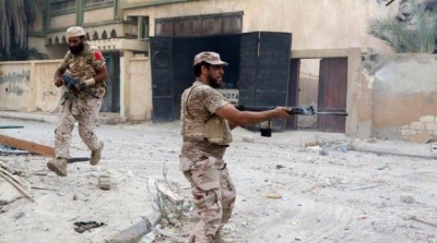 ليبيا: مواجهات مع داعش في سرت تحصد 18 قتيلا من القوات الحكومية