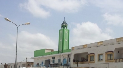 العاصمة : القبض على امام جامع و امرأة يمارسان الجنس في الميضة 