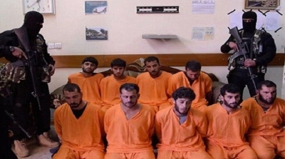 الموصل : داعش يبتكر طريقة اعدام في غاية البشاعة 
