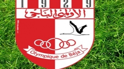 نجاة لاعبين من الاولمبي الباجي بعد احتراق سيارتهما