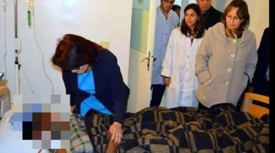 وزيرة الصحة تزور الطالبة الكونغولية في مستشفى شارل نيكول 