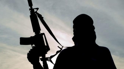 تقارير امنية و عسكرية تحذر من تكرار سيناريو الجزائر في حال عودة الارهابيين 