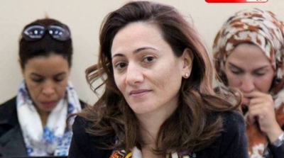 شرطة الموضة : وفاء مخلوف بسيطة و راقية في هذه الاطلالة