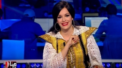 شرطة الموضة : امينة بن دوة تتألق في الزي التقليدي للحمامات 
