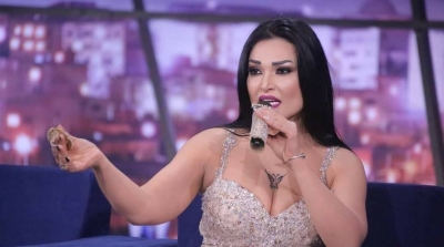 شرطة الموضة : نجلاء التونسية في اطلالة سيئة 