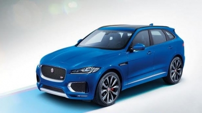 جاكوار F-PACE تفوز بلقب أفضل وأجمل سيارة لعام 2017