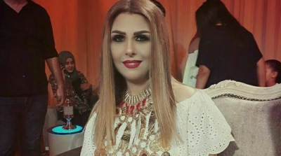 شرطة الموضة :الأبيض يليق بمنيرة حمدي 