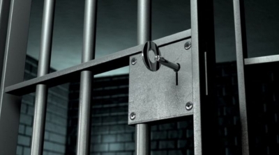 بن عروس : يحتجزون أختهم في قفص لمدة 20 سنة