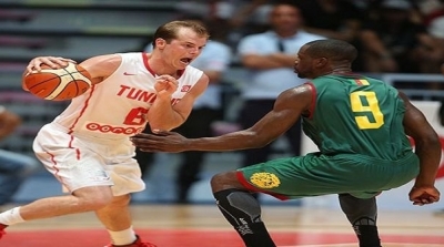 لاعب دولي تونسي في منتخب كرة السلة ينضم الى فريق اسرائيلي