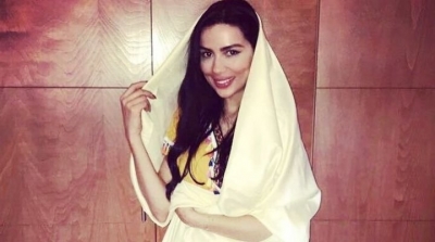شرطة الموضة : شيماء هلالي جميلة في السفساري 