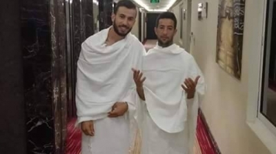 بعثة النادي الصفاقسي تؤدي مناسك العمرة