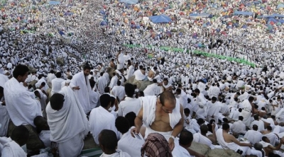 قطع 9 الاف كيلومتر: شاب اندونيسي يصل مكة سيرا على الاقدام