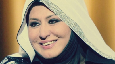 الفنانة سهير رمزي تخلع حجابها بعد 24 عاما