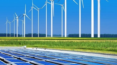 Chahed et dix ministres pour accélérer les projets d’énergies renouvelables