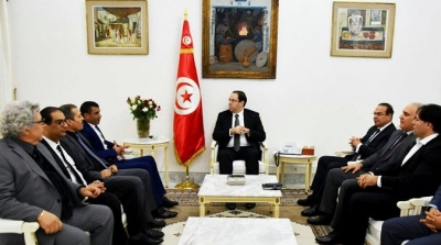 Chahed reçoit les membres de l’ISIE