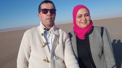 والي توزر ينعى زوجته بكلمات مؤثرة و ينشر صور جمعتهما قبل وفاتها بدقائق 