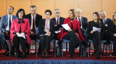 11 partis centristes s’unissent pour les municipales