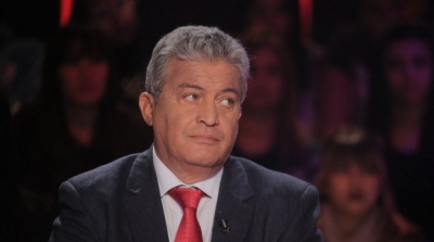 منذر بالحاج يرسل عدل منفذ الى قناة الحوار التونسي 