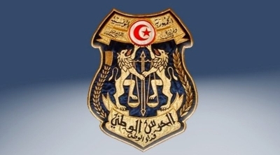 معتمد النفيضة يعتدي بالعنف على ضابط حرس و بمزق زيه 