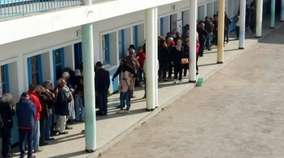 13.6 % نسبة الاقبال على التصويت الى حدود منتصف النهار 